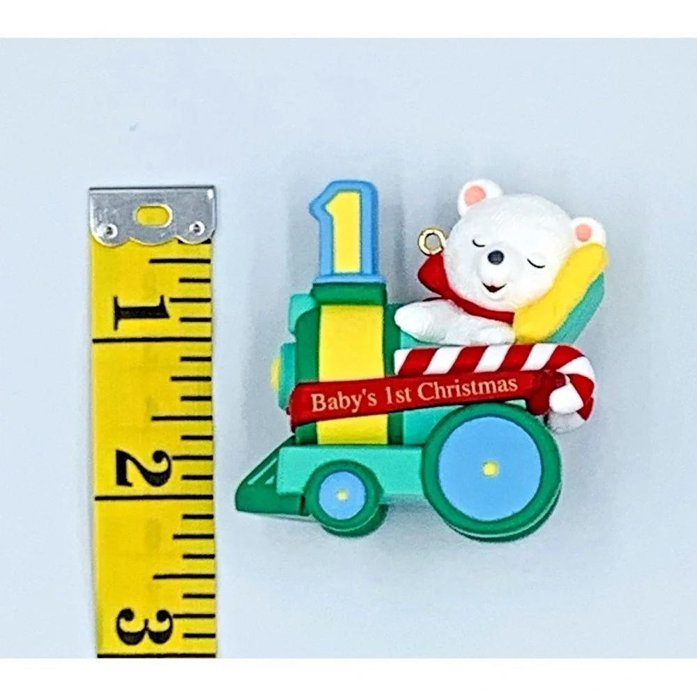 VTG Baby's 1st Christmas Hallmark Ornament 2001 Bear Peppermint Express Train‎